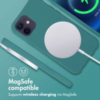 imoshion Color Backcover mit abnehmbarem Handykette und MagSafe Apple iPhone 12 (Pro) - Dunkelgrün