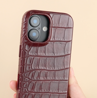 Selencia Croco Backcover mit MagSafe Apple iPhone 16 Pro - Burgundy
