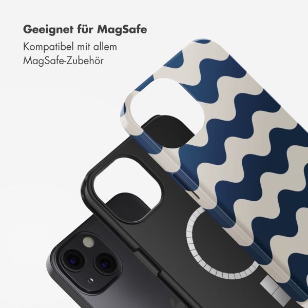 Selencia Vivid Tough Back Cover mit MagSafe für das iPhone 13 - Wave Vibes Classic Blue