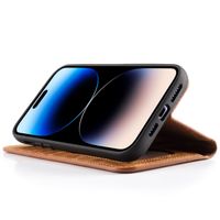 Wachikopa Magic Klapphülle 2-in-1 für das iPhone 14 Pro - Camel