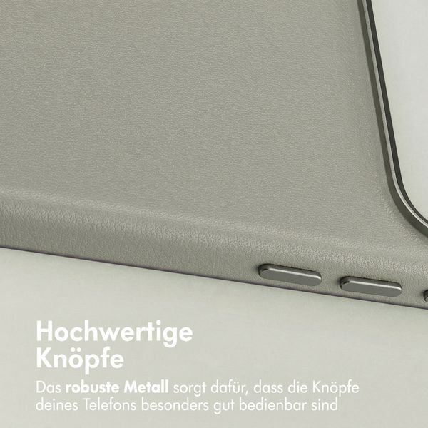 Accezz MagSafe Leather Backcover Apple iPhone 18 Pro / 17 Pro - Light Grey
