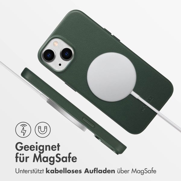 Accezz MagSafe Leather Backcover Apple iPhone 14 - Cedar Green