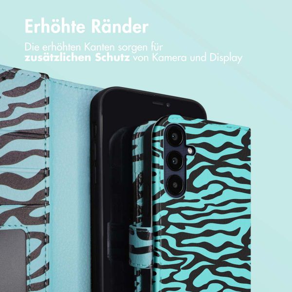 imoshion Design Klapphülle für das Samsung Galaxy A55 - Black Blue Stripes