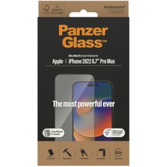 PanzerGlass Ultra-Wide Fit Antibakterieller Displayschutz mit Applikator für das Apple iPhone 14 Pro Max