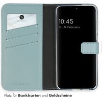 Selencia Echtleder Klapphülle für das Samsung Galaxy S24 - Air Blue