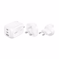 Belkin BoostCharge Pro 3-Port-GaN-Ladegerät 100 W mit Reiseadapter-Set - Weiß