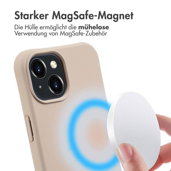 imoshion Color Backcover mit abnehmbarem Handykette und MagSafe Apple iPhone 15 - Nude
