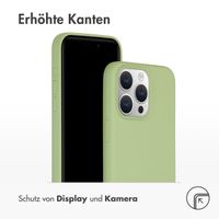 Accezz Liquid Silikoncase mit MagSafe iPhone 15 Pro Max - Grün