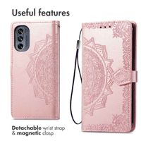 imoshion Mandala Klapphülle für das Motorola Moto G62 - Rose Gold