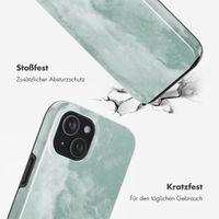 Selencia Vivid Tough Back Cover MagSafe für das iPhone 15 - Marble Grayed Jade