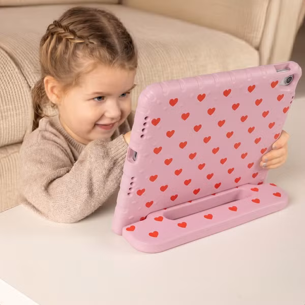 imoshion Kinder­sicheres Design Backcover mit Griff Samsung Galaxy Tab A11 Plus / A9 Plus - Herzchen
