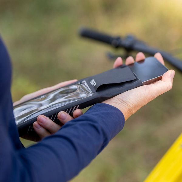 SP Connect Universal-Handyhülle SPC+ – Für SP Connect-Halterungen SPC+ – Größe L – Schwarz