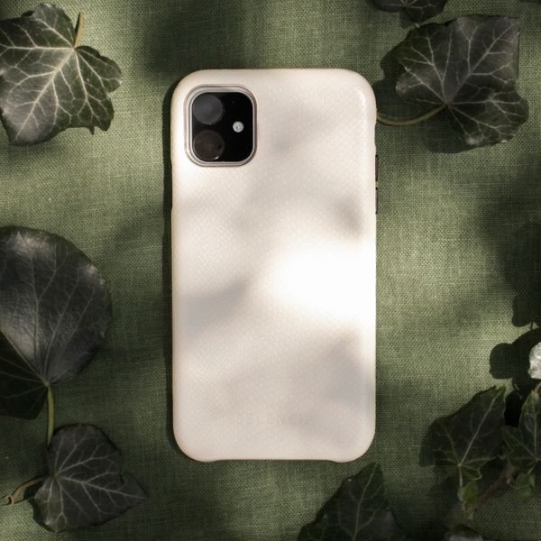 Selencia Gaia Backcover in Schlangenoptik für das iPhone 11 Pro