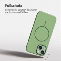 imoshion Color Backcover mit Thin MagSafe Ring Apple iPhone 15 - Dunkelgrün