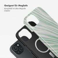 Selencia Vivid Tough Back Cover MagSafe für das iPhone 15 - Nature Grayed Jade