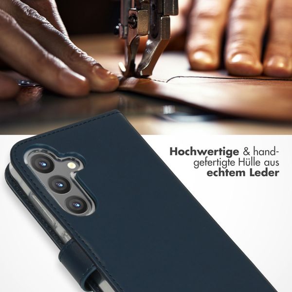 Selencia Echtleder Klapphülle Samsung Galaxy S24 - Dunkelblau