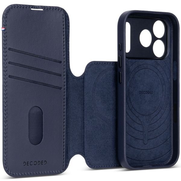 Decoded 2 in 1 Leather Klapphülle MagSafe Apple iPhone 18 Pro / 17 Pro - Midnight