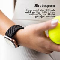 imoshion Nylonarmband für das  Fitbit Versa 4/ 3 / Sense (2) - Schwarz