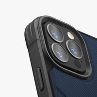 Uniq Transforma Back Cover mit MagSafe für das Apple iPhone 15 Pro - Electric Blue