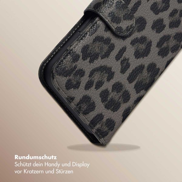 Selencia Sabi Klapphülle mit Leopardenmuster Apple iPhone 15 - Midnight Black