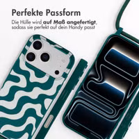imoshion SilikonHülle design mit Band Apple iPhone 17 Pro Max - Petrol Green Groovy