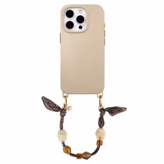 Selencia Rivièra MagSafe Backcover mit abnehmbaren Haken für das Apple iPhone 16 Pro Max - Milky Latte + Satin Stone Handykette - Brown