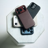 Decoded Leather Backcover MagSafe Apple iPhone 17 - Navy Shadow