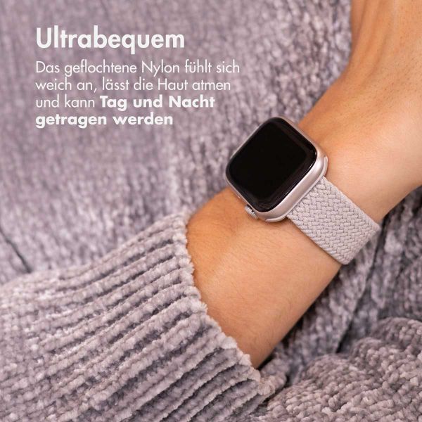 imoshion Gewebtes Nylonarmband für die Apple Watch Series 1 bis 9 / SE (38/40/41 mm) | Series 10 (42 mm) - Grau