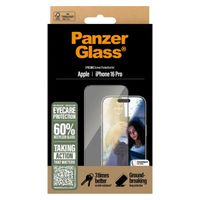 PanzerGlass Ultra Wide Fit EyeScreen Protector mit Applikator für das iPhone 16 Pro