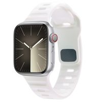 imoshion Active Sport Silikonarmband für die Apple Watch Series 1-10 / SE / Ultra (2) (44/45/46/49 mm) - Weiß