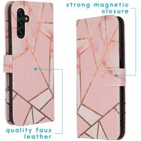 imoshion Design TPU Klapphülle für das Samsung Galaxy A13 (5G) / A04s - Pink Graphic