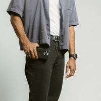 Nomad Modern Leather Folio Klapphülle Apple iPhone 16 Pro - Schwarz