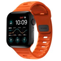 Nomad Sport Armband FKM für das  Apple Watch Series 1 t/m 9 / SE (38/40/41 mm) | Series 10 / 11 (42 mm) - Ultra Orange