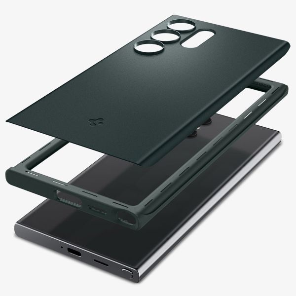 Spigen Thin Fit™ Hardcase für das Samsung Galaxy S24 Ultra - Abyss Green