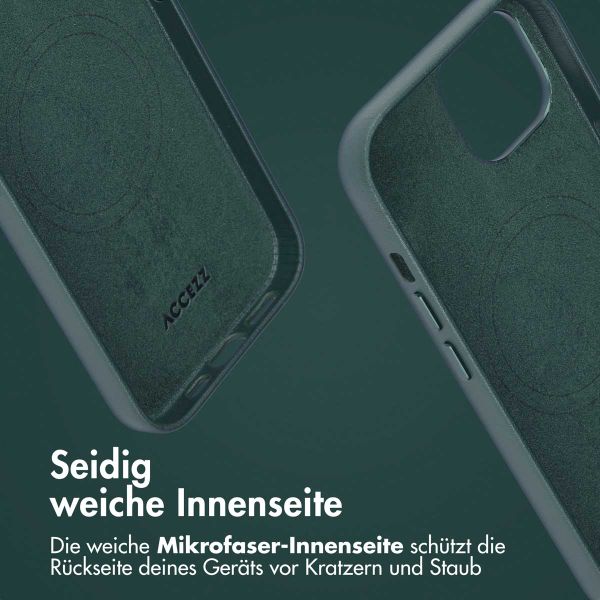 Accezz 2-in-1 Klapphülle aus Leder mit MagSafe für das Apple iPhone 15 - Cedar Green