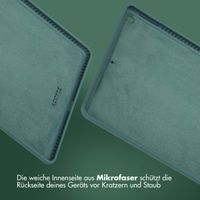 Accezz Liquid Silicone Back Cover für das iPad 9 (2021) 10.2 Zoll / iPad 8 (2020) 10.2 Zoll / iPad 7 (2019) 10.2 Zoll - Dunkelgrün