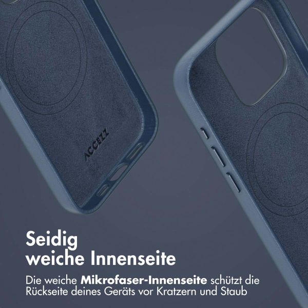 Accezz 2-in-1 Klapphülle aus Leder mit MagSafe für das Apple iPhone 15 Pro - Nightfall Blue