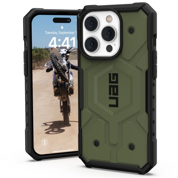 UAG Pathfinder Case MagSafe für das iPhone 14 Pro - Olive