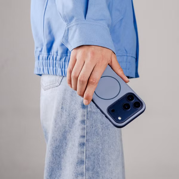 imoshion Color Backcover mit Thin MagSafe Ring Google Pixel 11 / 11 Pro / 10 / 10 Pro - Dunkelblau