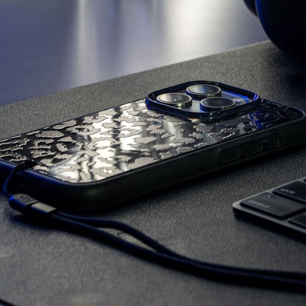 BodyGuardz Ace Pro MagSafe Back Cover Apple iPhone 16 - Black / Leopard