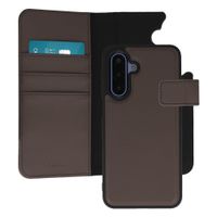 imoshion Herausnehmbare 2-in-1 Luxus-Bookcase Samsung Galaxy A17 (5G) / (4G) - Braun