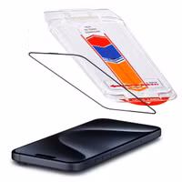 Accezz Gehärteter Glas-Schutz + Applikator iPhone 15 Pro Max