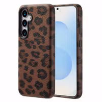 Selencia Sabi Backcover Panthermuster mit MagSafe Samsung Galaxy S25 - Mocha Brown
