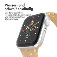 imoshion Silikonband⁺ für die Apple Watch Series 1 bis 10 / SE / Ultra (2) (44/45/46/49 mm) - Walnut - Größe M/L