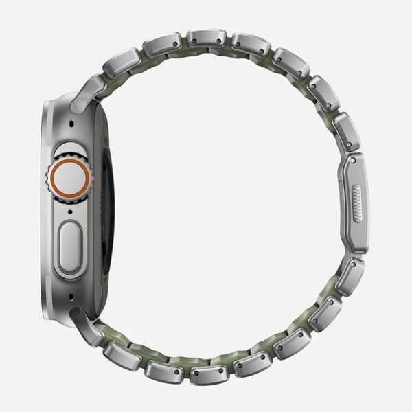 Nomad Stratos Armband für Apple Watch | 44/45/46/49 mm - Forest Green / Natural Titanium