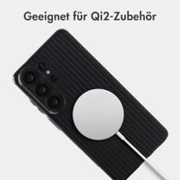 Accezz Lite Backcover mit MagSafe | Fluted | Samsung Galaxy S26 Ultra - Schwarz