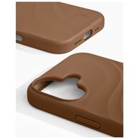 iDeal of Sweden Soft Swirl Silicone MagSafe Hülle Apple iPhone 17 - Salted Caramel