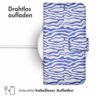 imoshion ﻿Design Klapphülle für das Samsung Galaxy S23 - White Blue Stripes