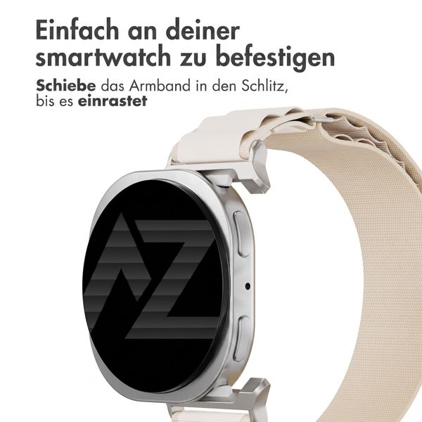 Accezz Nylon Alpine Armband für Samsung Galaxy Watch 9 (40/44mm) / Watch 8 (40/44mm) / Classic (46mm) - Polarstern