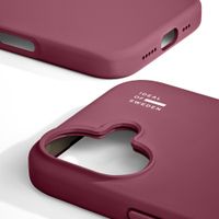 iDeal of Sweden Silikonhülle mit MagSafe Apple iPhone 16 - Fine Wine